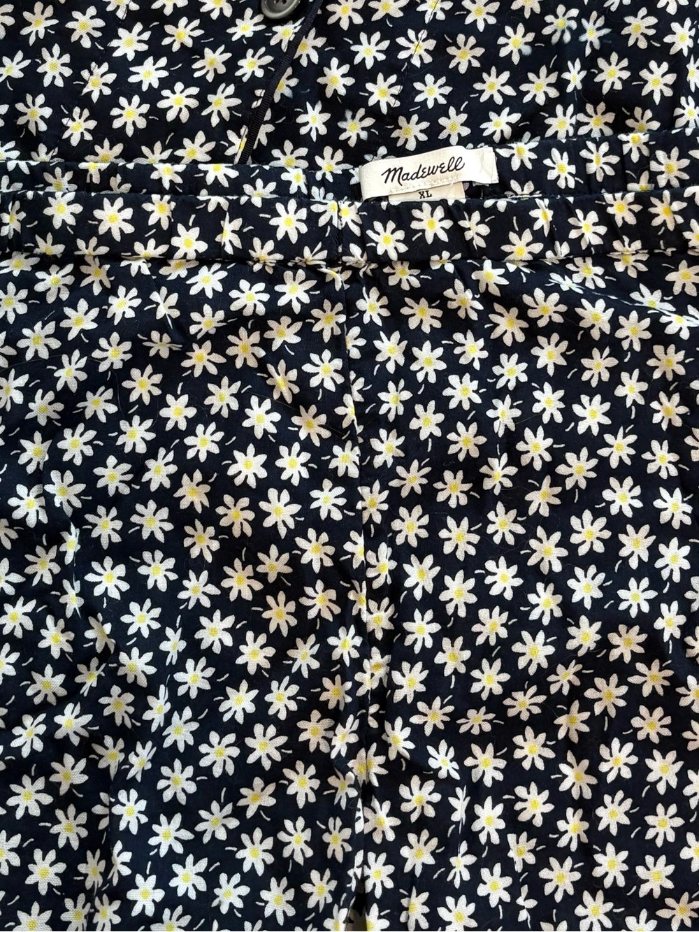Madewell Mini Daisy Short Sleeve Pajama Set Top medium, bottoms XL - Picture 3 of 4